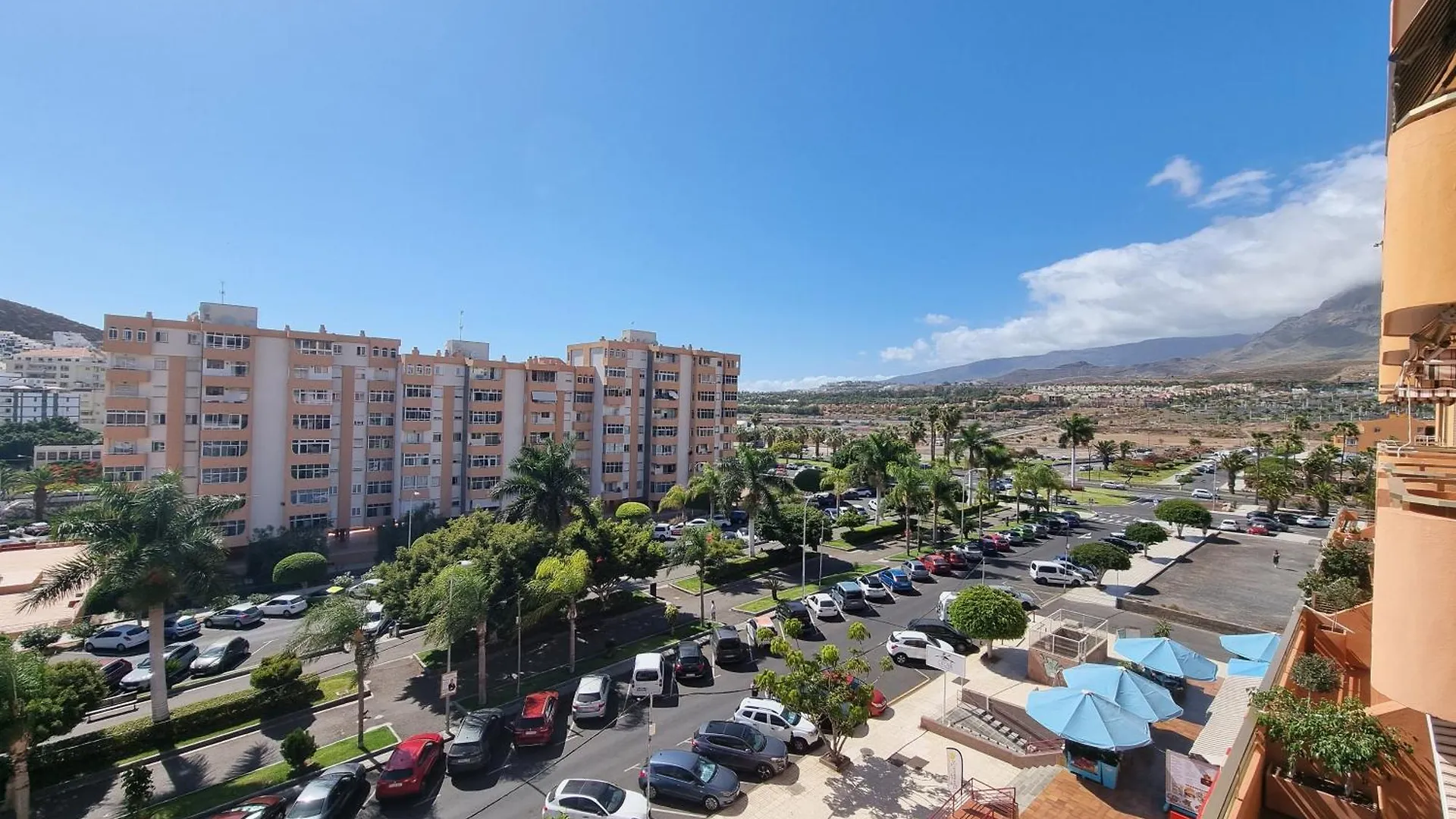 Two-Bedroom ,Central,Wifi,Sea View Los Cristianos  Appartement Los Cristianos (Tenerife)